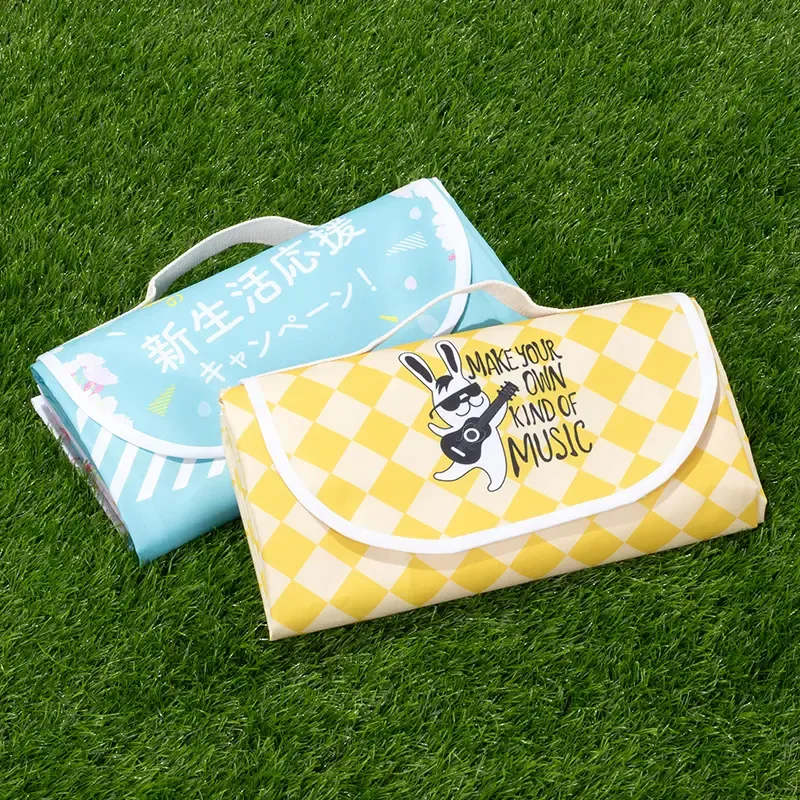 Water-Resistant Picnic Mat